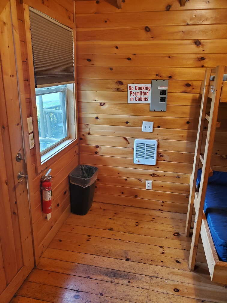CabinInterior5